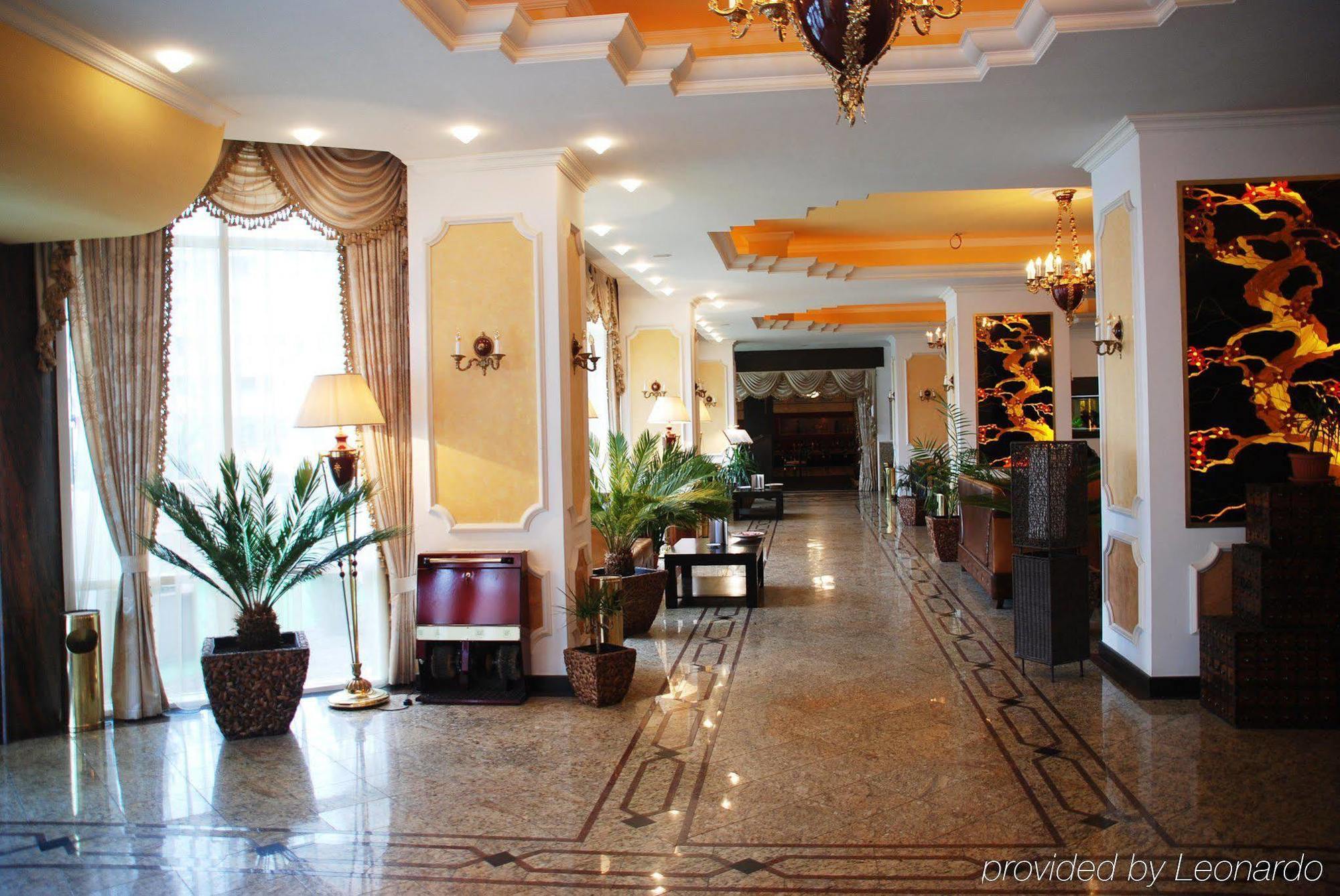 Hotel Prahova Plaza Ploeszti Wnętrze zdjęcie