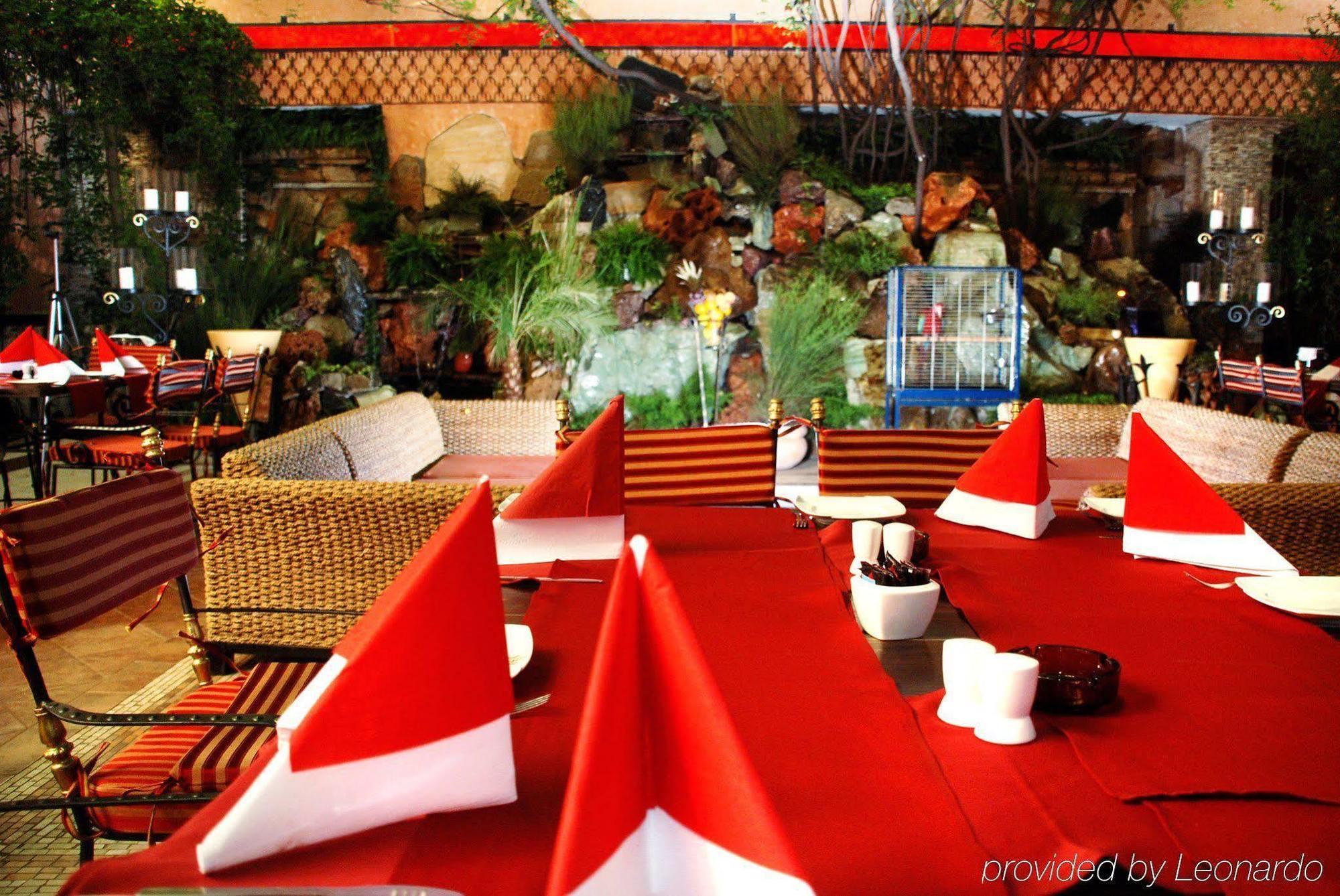Hotel Prahova Plaza Ploeszti Restauracja zdjęcie